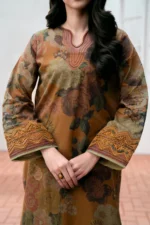 BAROQUE 3PC KARANDI PRINTED SHIRT WITH KARANDI PRINTED DUAPTTA AND TROUSER - Image 6
