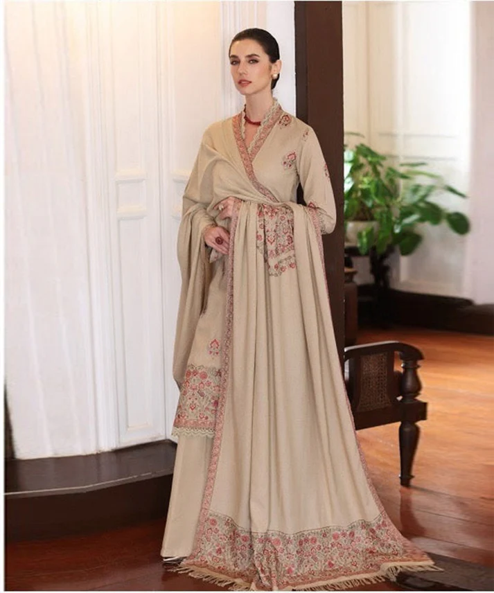 b_080c2c89-babd-47c7-9c5c-920142d3dc8c Dhanak 3PC Embroidered With Dhanak Shawl Embroidered-45 - Image 1